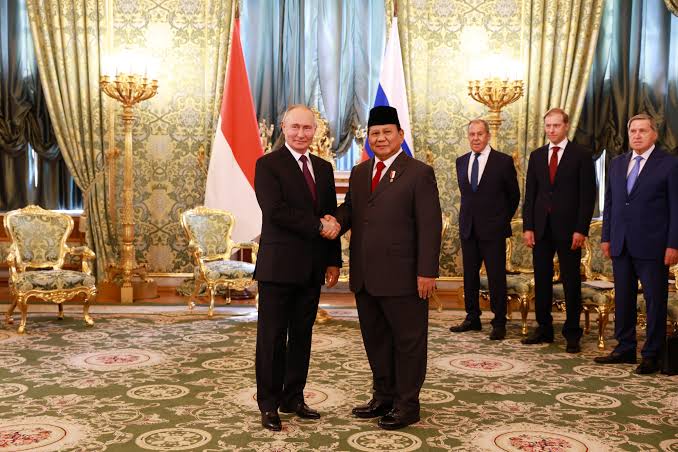 Pekan Depan, Prabowo Bertemu Putin di Rusia