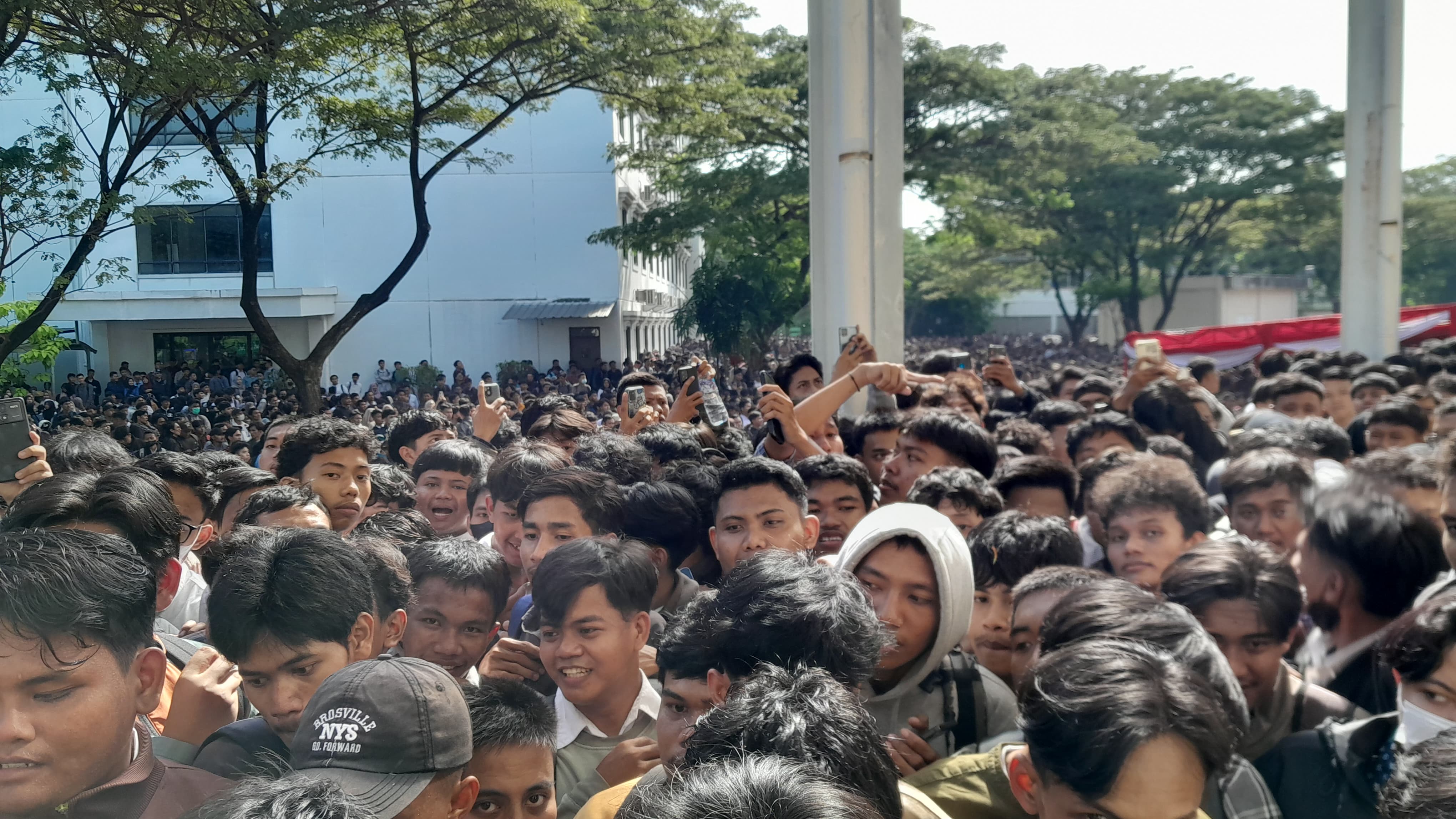 Miris, 25 Ribu Ricuh Berebut Lowongan di Kabupaten Bekasi