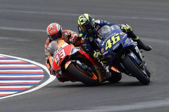 siapa-yang-pantas-jadi-goat-motogp-rossi-atau-marquez
