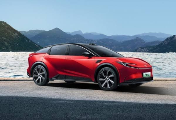 Toyota Bikin Mobil Listrik, Harga dibawah Rp 300 Juta