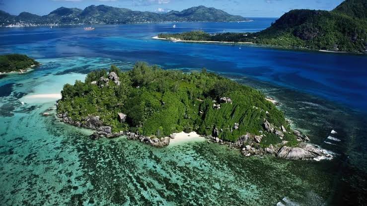 Ramai Pulau-Pulau Kecil Indonesia Dijual, Kok Bisa?